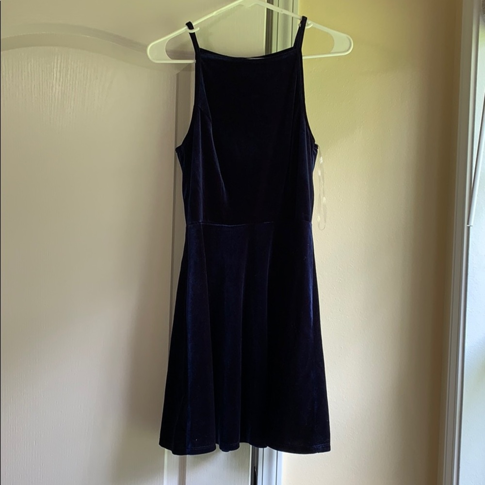 Speechless Velvet navy blue dress. Size L
